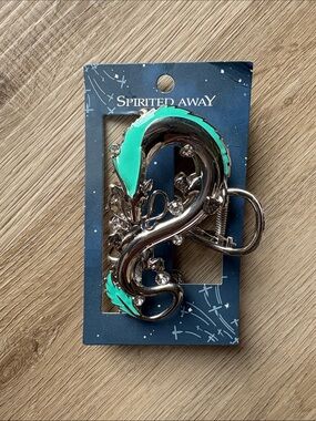 Hot Topic | Claw Clip